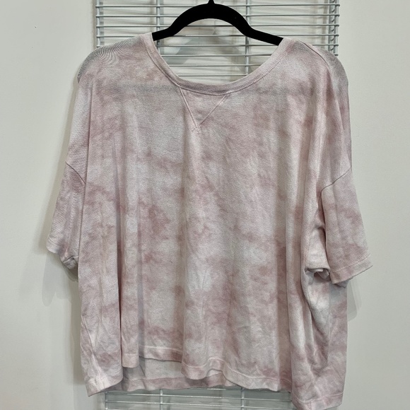 Tops - Pink Tie Dye Crop Tee